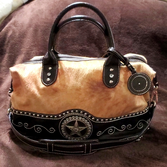 Blazin Roxx Handbags - Blazin Roxx Concealed Purse